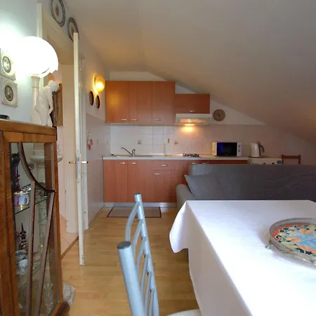 Volosko For Two Apartman